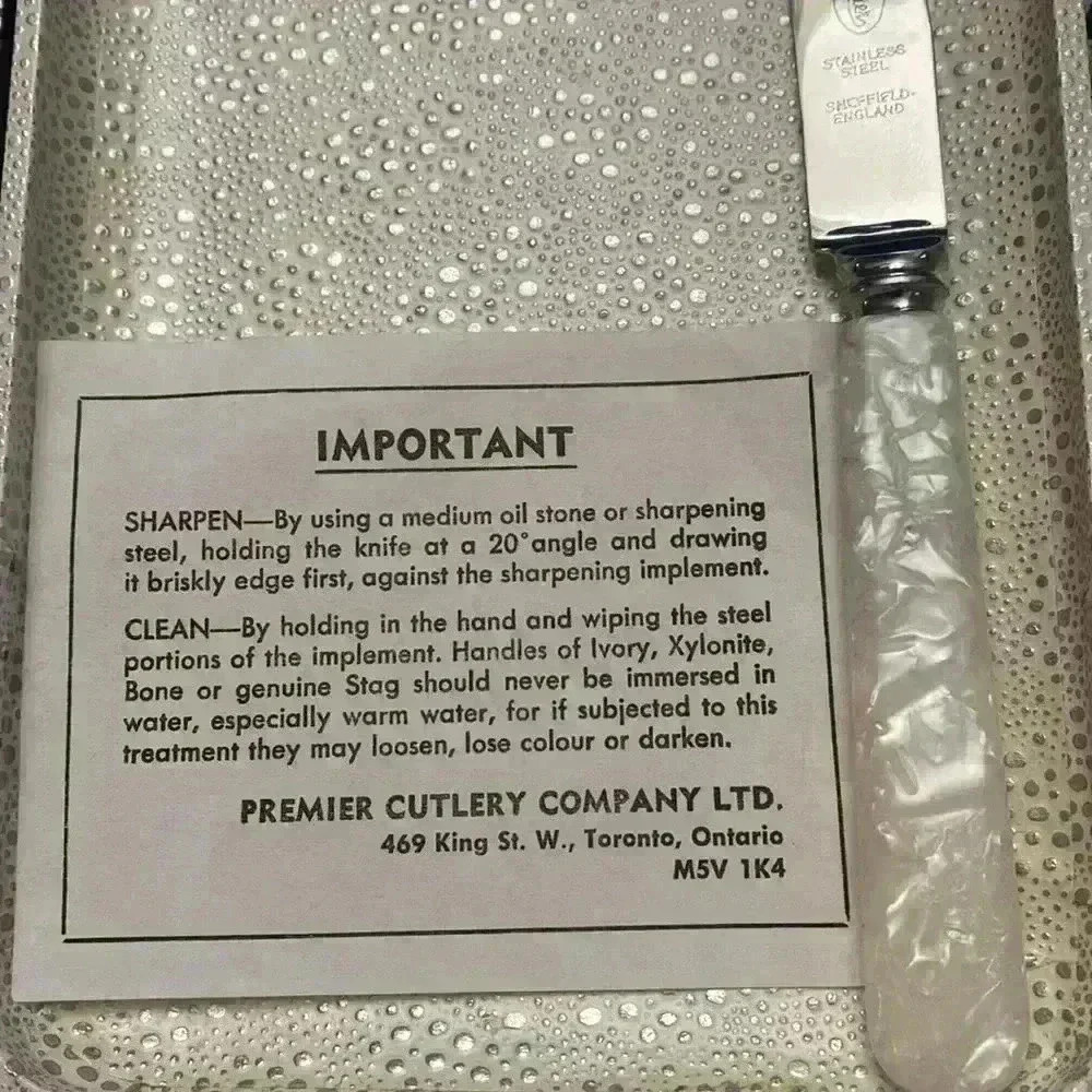 Vintage
PREMIER CUTLERY CMPY Genuine Mother of Pearl Stainless Steel knife set - Picture 15 of 16